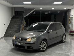 VW GOLF 5 DEĞİŞENSİZ DÜŞÜK KM OTOMATİK FÜME RENK 3 PARÇA BOYALI