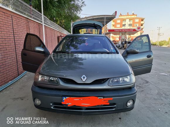 Sahibinden Renault Laguna 1.6 RXE 2002 Model Adıyaman 267.000 km Füme Exper Fotoğraflarda mevcuttur.Pazarlık sünnettir.