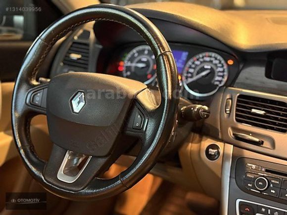 db OTOMOTİV 2013 RENAULT LATITUTE 1.5 PRİVİLEGE CAM TAVAN OTM.