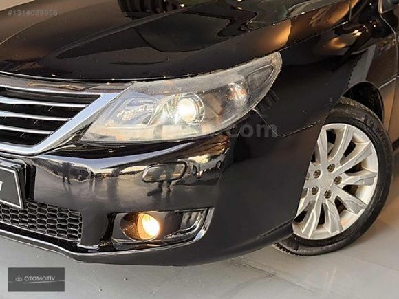 db OTOMOTİV 2013 RENAULT LATITUTE 1.5 PRİVİLEGE CAM TAVAN OTM.