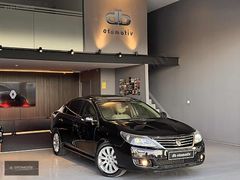 db OTOMOTİV 2013 RENAULT LATITUTE 1.5 PRİVİLEGE CAM TAVAN OTM.