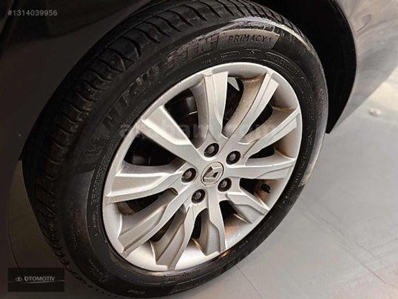 db OTOMOTİV 2013 RENAULT LATITUTE 1.5 PRİVİLEGE CAM TAVAN OTM.