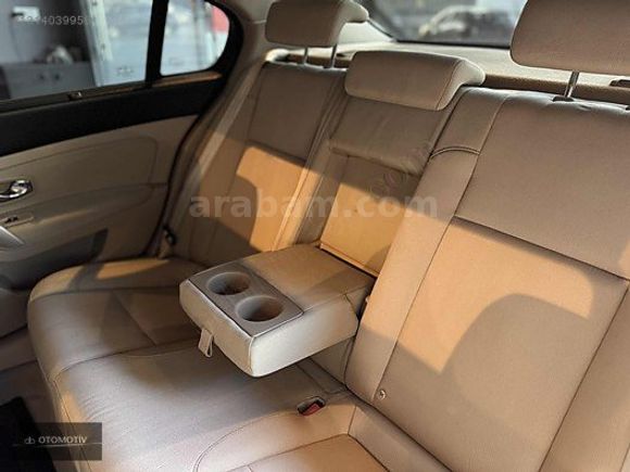 db OTOMOTİV 2013 RENAULT LATITUTE 1.5 PRİVİLEGE CAM TAVAN OTM.