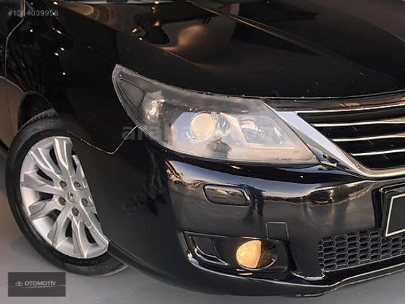 db OTOMOTİV 2013 RENAULT LATITUTE 1.5 PRİVİLEGE CAM TAVAN OTM.