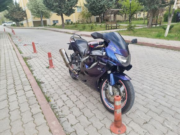 Sahibinden Honda CBR 600 F