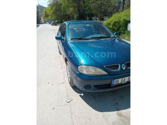 Sahibinden Renault Megane 1.6 RTE 2000 Model