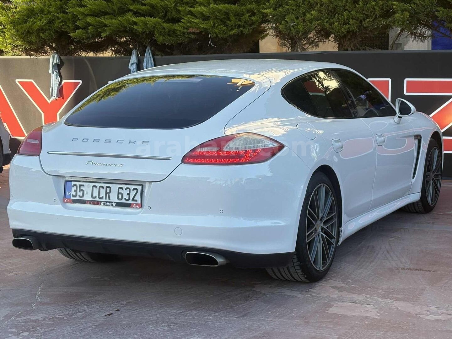 Galeriden Porsche Panamera 4 2011 Model Aydın 255.000 km Beyaz 6
