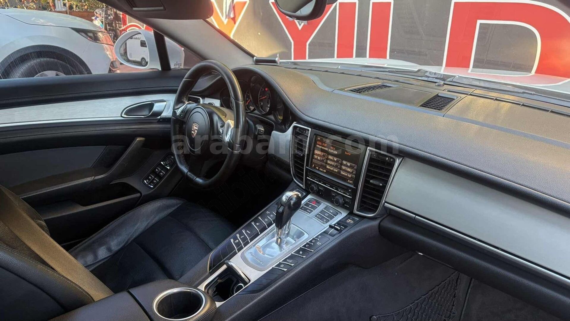 Galeriden Porsche Panamera 4 2011 Model Aydın 255.000 km Beyaz 7