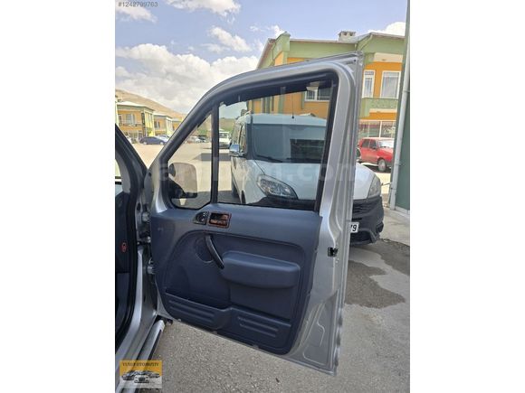 FORD CONNECT 1.8 TDCİ 75 HP DELÜX 2009 MODEL//250 BİNDE