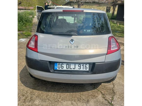 Sahibinden Renault Megane 1.4 Authentique 2006 Model  148.000 km Gri