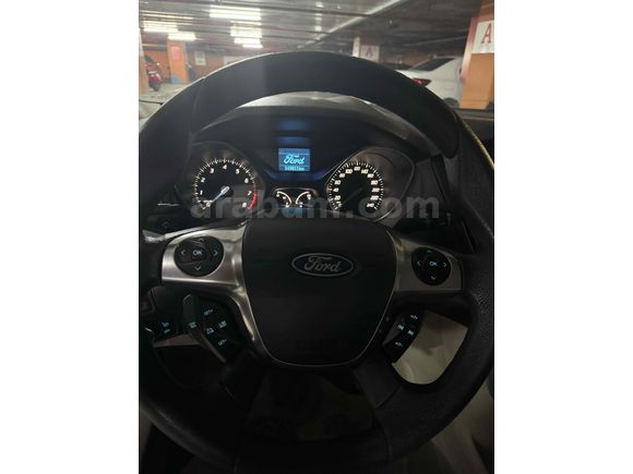 MEMURDAN TEMİZ 
Sahibinden Ford Focus 1.6 Ti-VCT Style 2012 Model 
