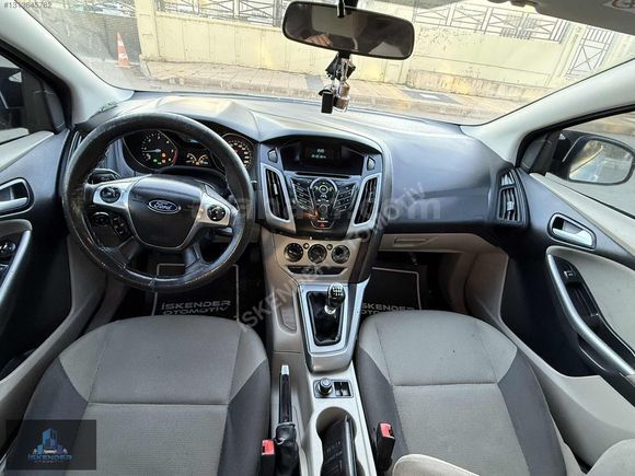 İSKENDER OTOMOTİV'DEN CAM GİBİ FORD FOCUS