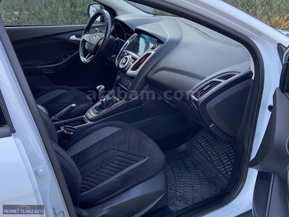 MEHMET YILMAZ AUTO'DAN HATASIZ 150 KM'DE FOCUS