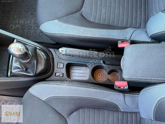 SARI OTOMOTİV'DEN 2016 50 BİN KM RENAULT CLİO 1.5 dCi Icon