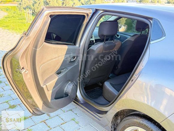 SARI OTOMOTİV'DEN 2016 50 BİN KM RENAULT CLİO 1.5 dCi Icon