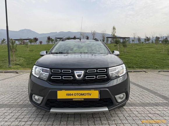 1984 OTOMOTİV'DEN DACİA SANDERO STEPWAY 0.9 TCE MANUEL