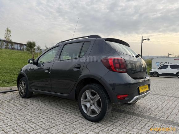 1984 OTOMOTİV'DEN DACİA SANDERO STEPWAY 0.9 TCE MANUEL