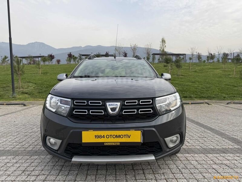Galeriden Dacia Sandero 0.9 TCe Stepway 2019 Model Bursa 134.500 km Füme