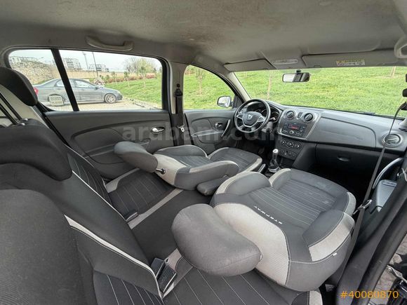 1984 OTOMOTİV'DEN DACİA SANDERO STEPWAY 0.9 TCE MANUEL