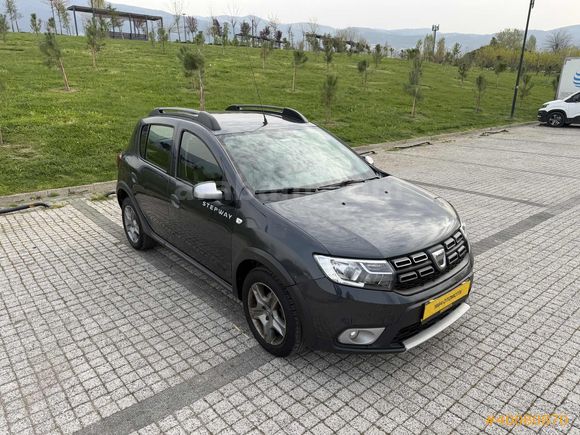 1984 OTOMOTİV'DEN DACİA SANDERO STEPWAY 0.9 TCE MANUEL