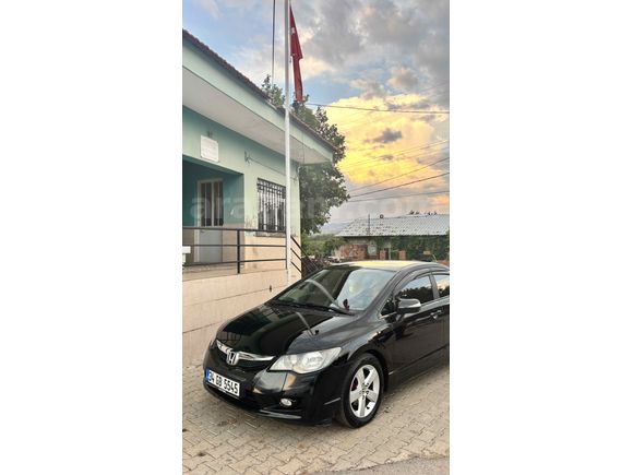 Sahibinden Honda Civic 1.6i VTEC Premium 2010 Model 