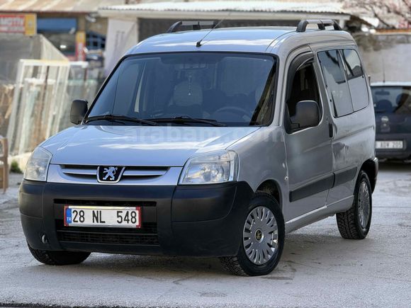 Sahibinden Peugeot Partner 1.9 D 2009 Model 