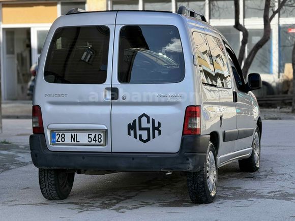 Sahibinden Peugeot Partner 1.9 D 2009 Model 