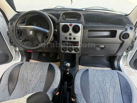 Sahibinden Peugeot Partner 1.9 D 2009 Model 