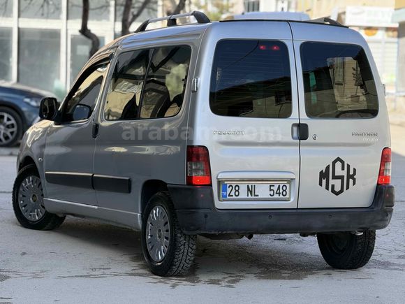 Sahibinden Peugeot Partner 1.9 D 2009 Model 