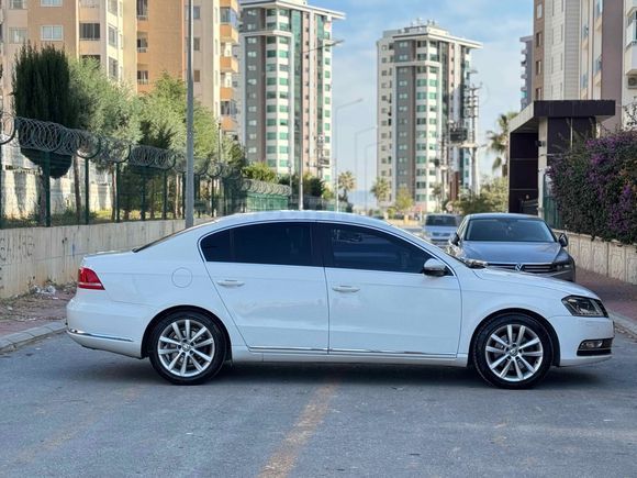 Sahibinden Volkswagen Passat 1.6 TDi BlueMotion Highline 2014 Model  280.000 km Beyaz