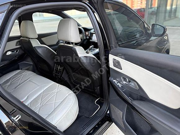ÜSTAD MOTORS DSAutomobiles DS7CROSSBACK1.6 HYBRİD ESPRİTDEVOYAGE