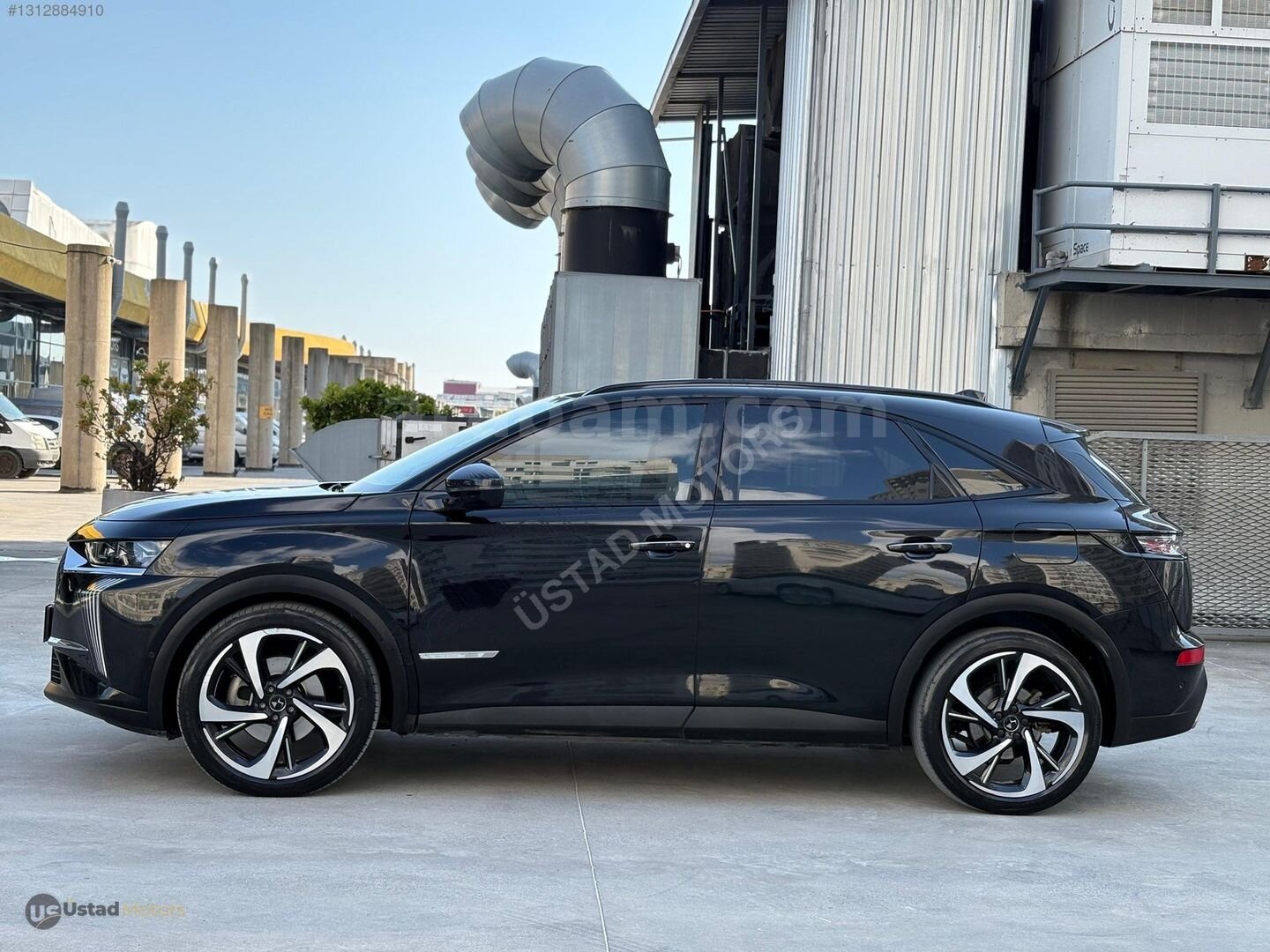 ÜSTAD MOTORS DSAutomobiles DS7CROSSBACK1.6 HYBRİD ESPRİTDEVOYAGE 5