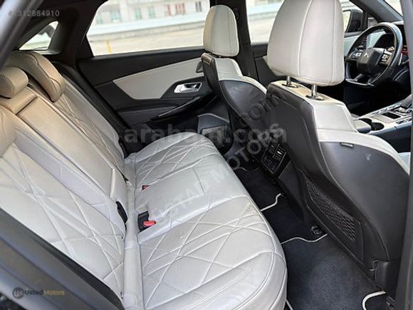ÜSTAD MOTORS DSAutomobiles DS7CROSSBACK1.6 HYBRİD ESPRİTDEVOYAGE