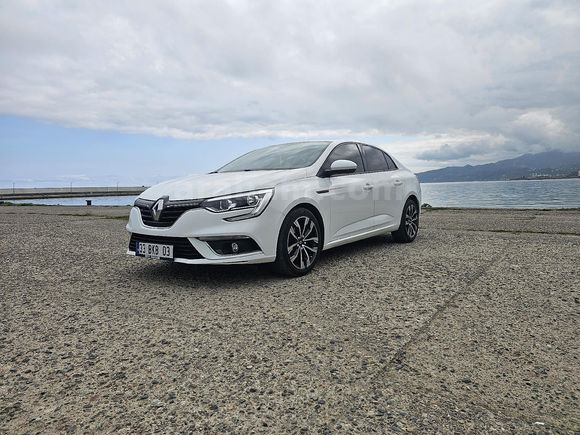 Sahibinden Renault Megane 1.3 TCe Joy 2020 Model