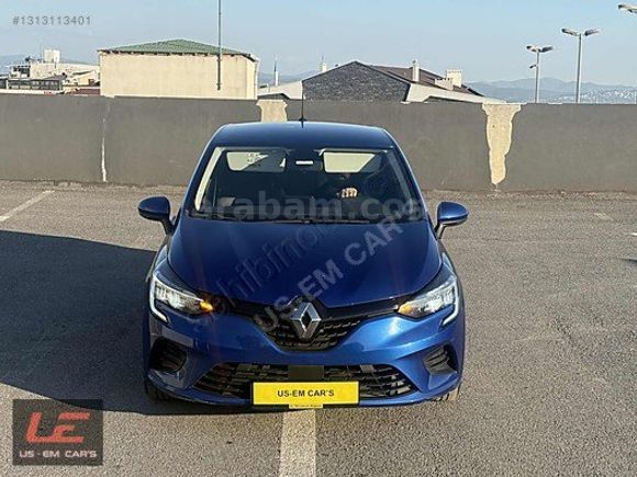 2022 Boyasız TESLA EKRAN CLİO LACİVERT