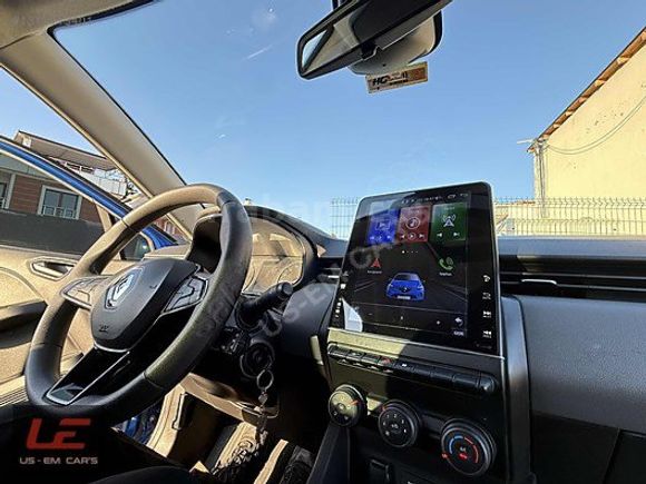 2022 Boyasız TESLA EKRAN CLİO LACİVERT