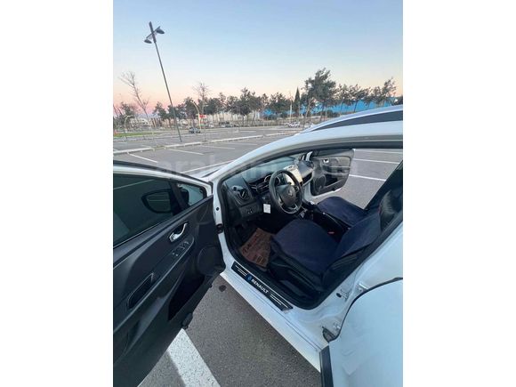 Sahibinden Renault Clio 0.9 TCe Touch 2020 Model 