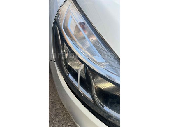 Sahibinden Renault Clio 0.9 TCe Touch 2020 Model 