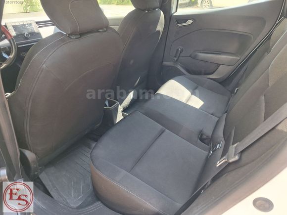 2021 CLİO 1.0 TCE OTOMATİK VİTES 160 BİNDE