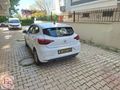 2021 CLİO 1.0 TCE OTOMATİK VİTES 160 BİNDE