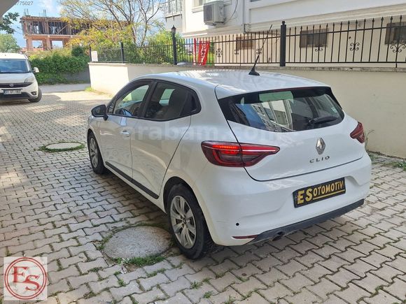 2021 CLİO 1.0 TCE OTOMATİK VİTES 160 BİNDE