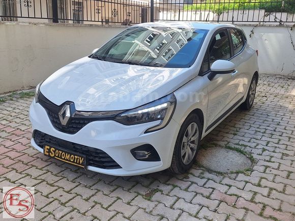 2021 CLİO 1.0 TCE OTOMATİK VİTES 160 BİNDE