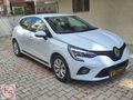 2021 CLİO 1.0 TCE OTOMATİK VİTES 160 BİNDE
