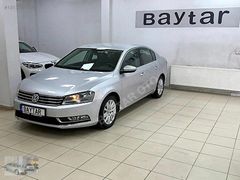 FIRSAT ARACI_BOYASIZ_DEĞİŞENSİZ_151.000 km de_PASSAT COMFORTLİNE