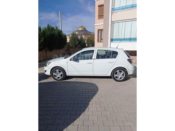 Sahibinden Opel Astra 1.6 Essentia 2013 Model 