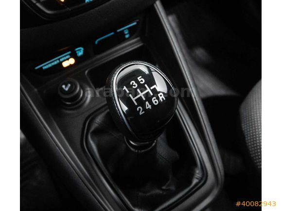2022 COURİER 1.5 TDCİ OTOMOBİL HATASIZ DEĞİŞENSİZ FİYAT DÜŞTÜ
