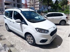 Sahibinden Ford Tourneo Courier 1.5 TDCi Delux 2018 Model