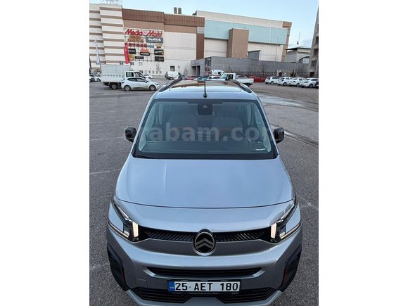 2025 MODEL 10500KM ORJİNAL TERTEMİZ CİTROEN BERLİNGO
