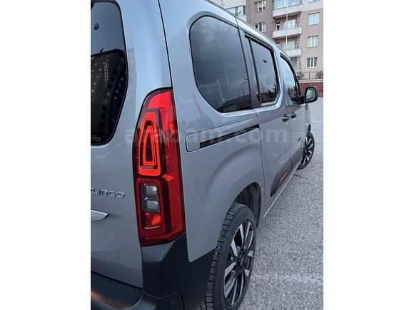 2025 MODEL 10500KM ORJİNAL TERTEMİZ CİTROEN BERLİNGO