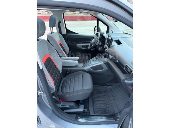 2025 MODEL 10500KM ORJİNAL TERTEMİZ CİTROEN BERLİNGO